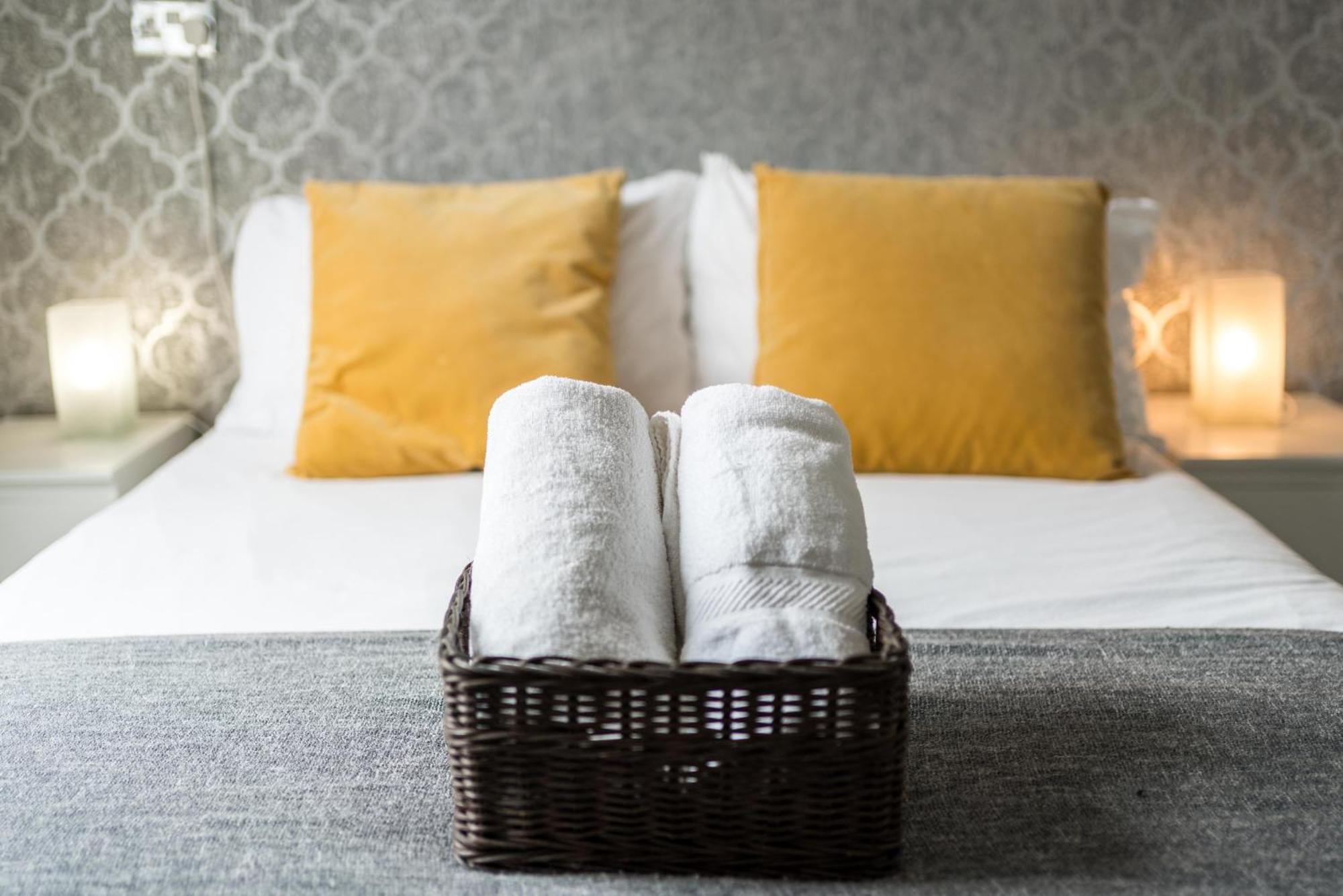 Private Double Room Shared Bathroom Near City Centre Londres Exterior foto