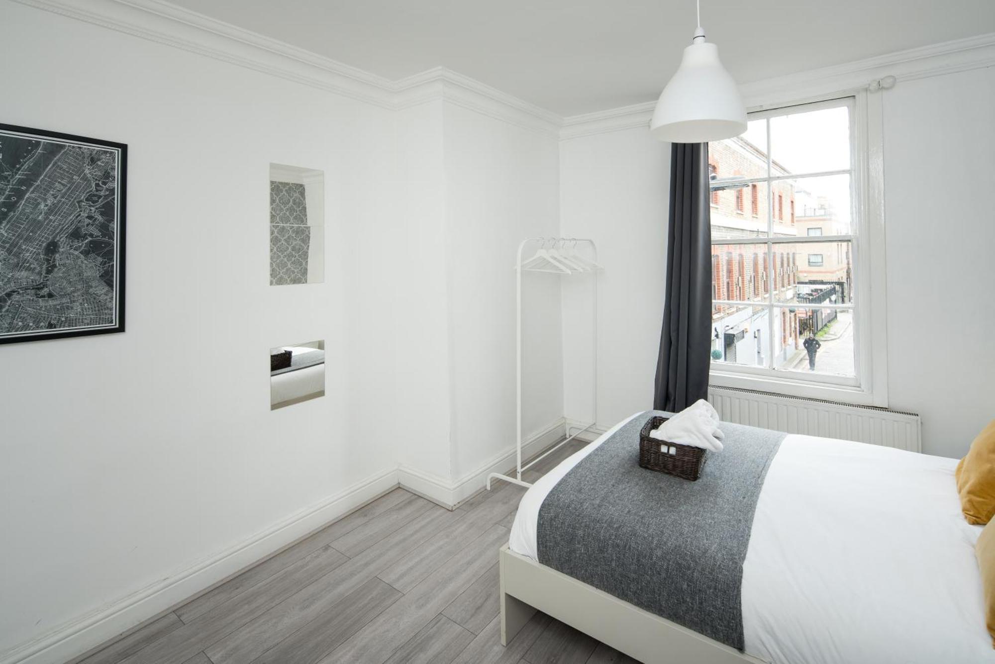 Private Double Room Shared Bathroom Near City Centre Londres Exterior foto